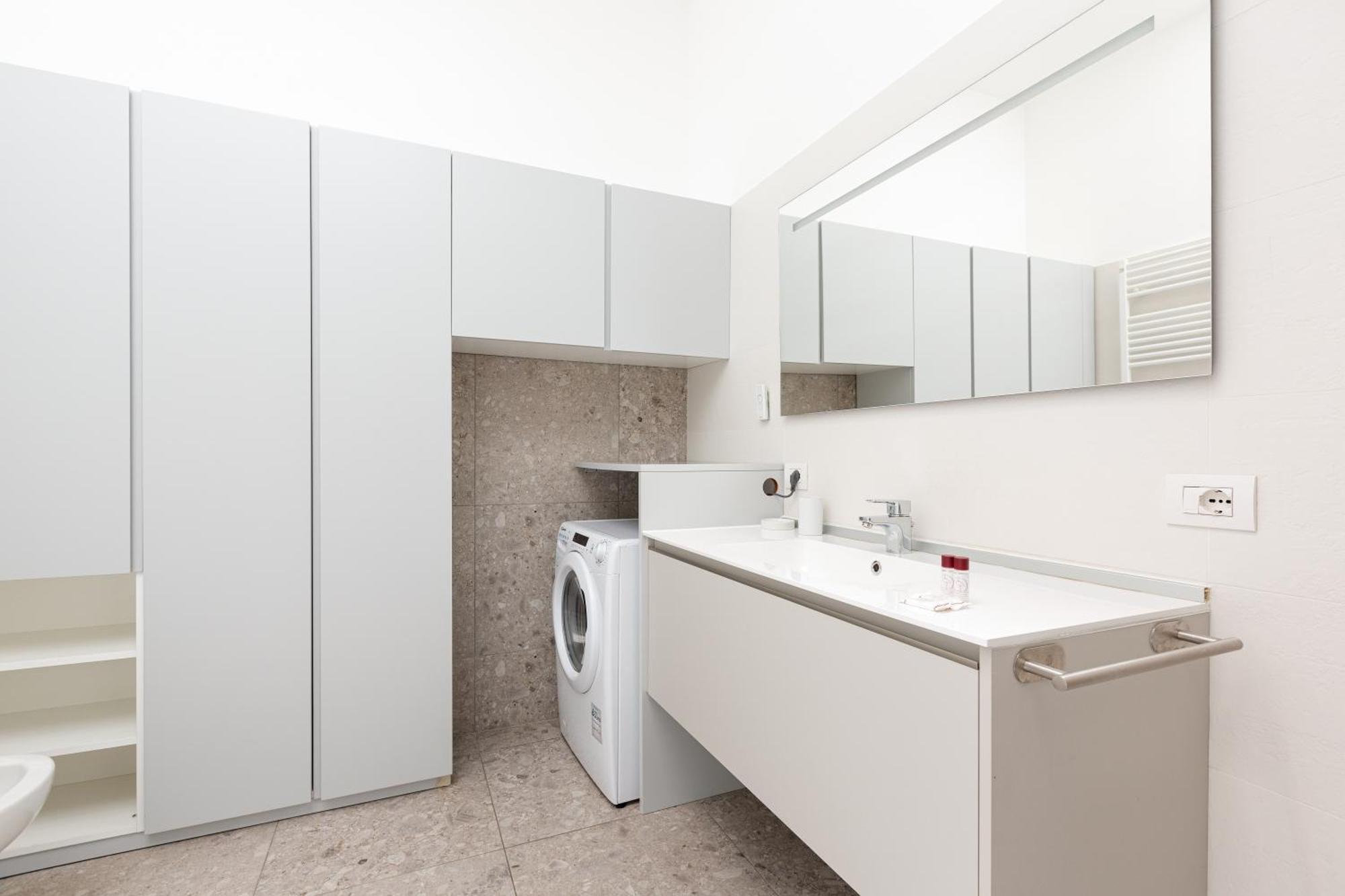 מילאנו Missori & Bocconi Renovated Studio מראה חיצוני תמונה